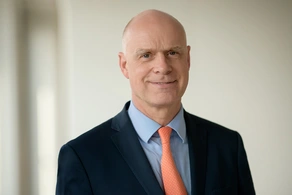 Dirk Meinhold-Heerlein